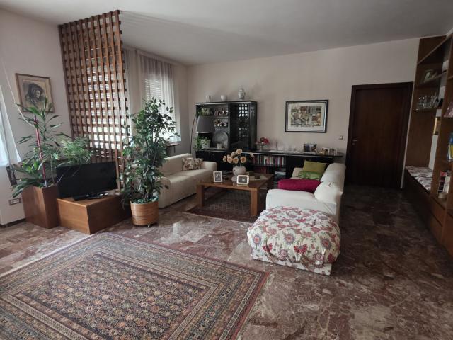 Appartamento in affitto a Vicenza, Veneto