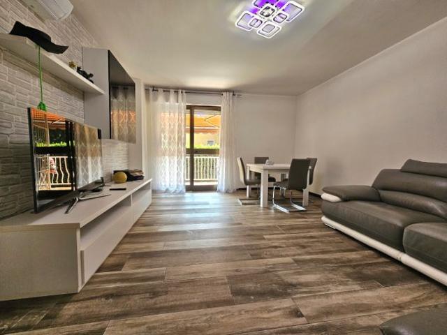 Appartamento in vendita a Cene, Lombardia