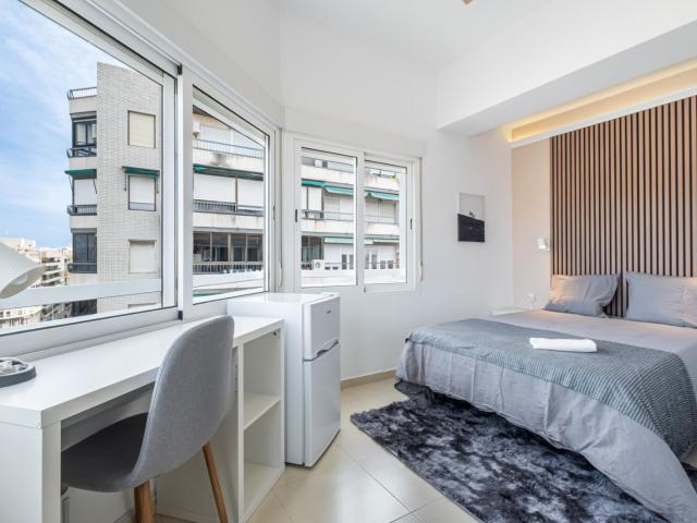 Apartamento en alquiler en Benalúa, l'Alacantí