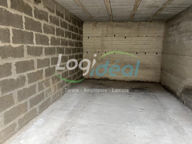 Garage location à Brégade, Amplepuis
