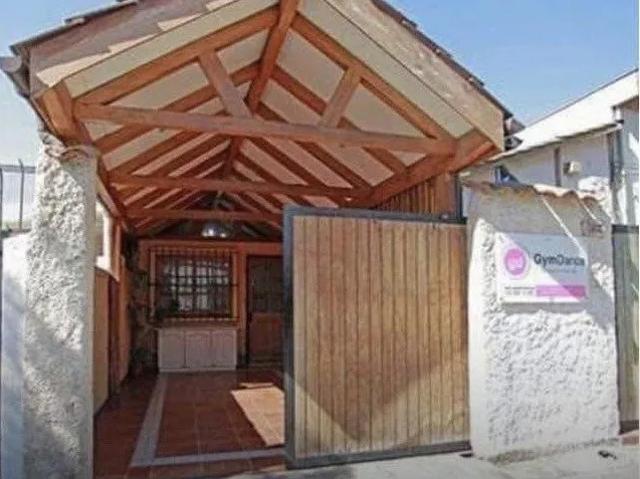 Casa en arriendo en Estación Central, Santiago