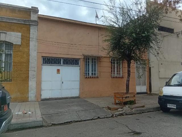 Casa en arriendo en Tarapacá, Metropolitana