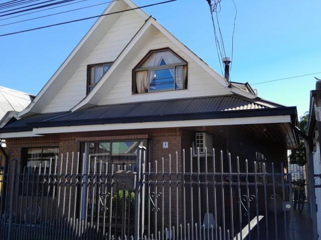 Casa en arriendo en Villa Alameda, Curicó