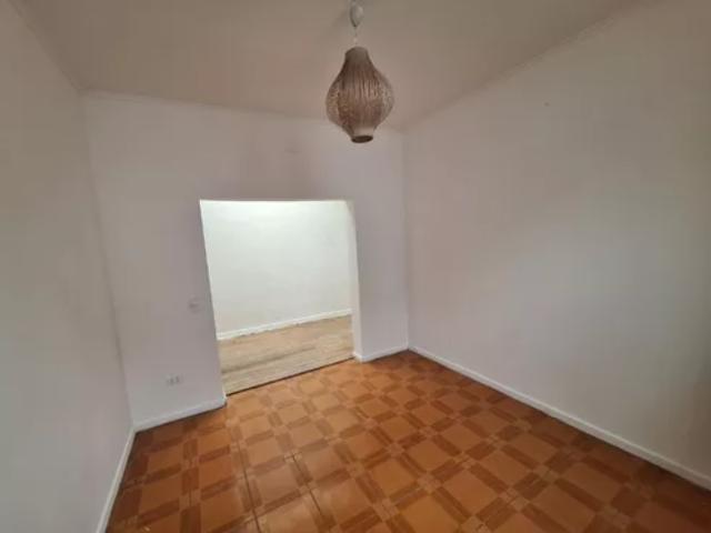 Amplia Casa, Cercana Al Metro Matta