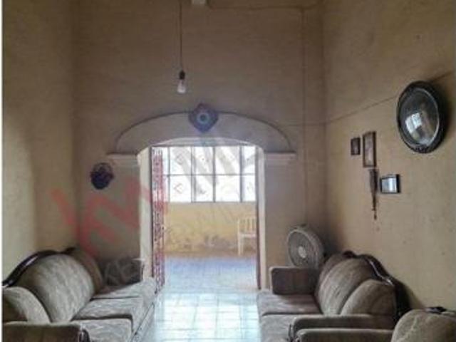 ¡Amplia Casa con Gran Patio en Concordia, Sinaloa — Ideal para Vivir o Invertir