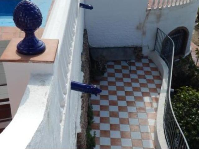 Casa en alquiler en Nerja