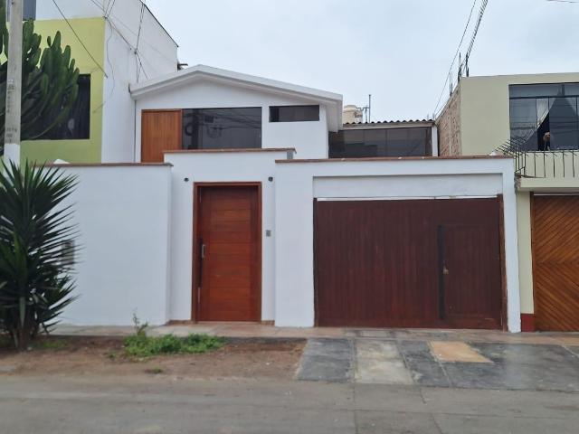 Casa alquiler en Los Cedros, Chorrillos