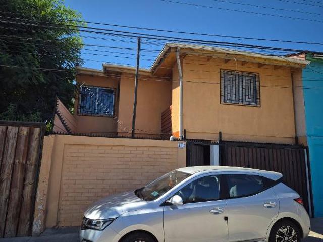 Casa en arriendo en Nogales, Valparaíso