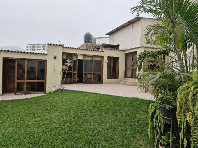 Casa venta en Santiago De Surco, Lima Metropolitana