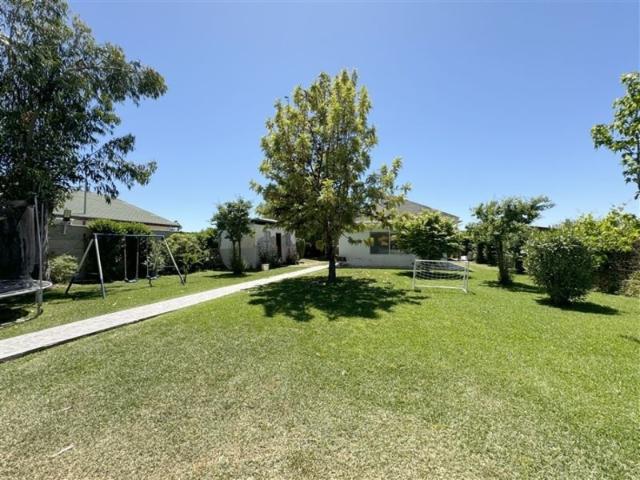 Amplia Casa Familiar en Lago Rapel