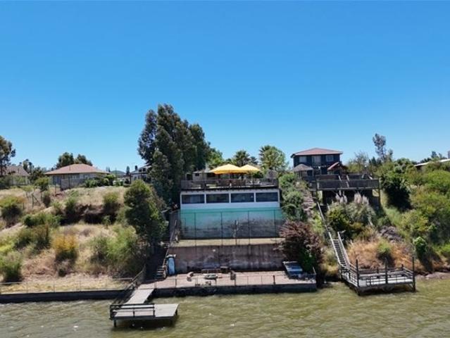 Amplia Casa Familiar en Lago Rapel