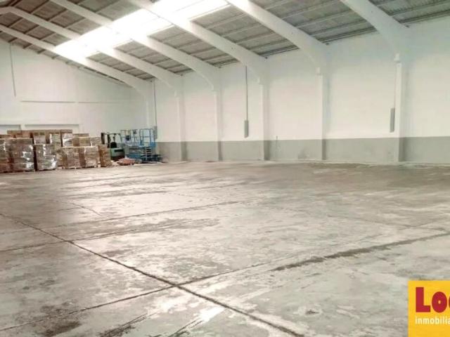 Nave en venta en Maliaño, Camargo