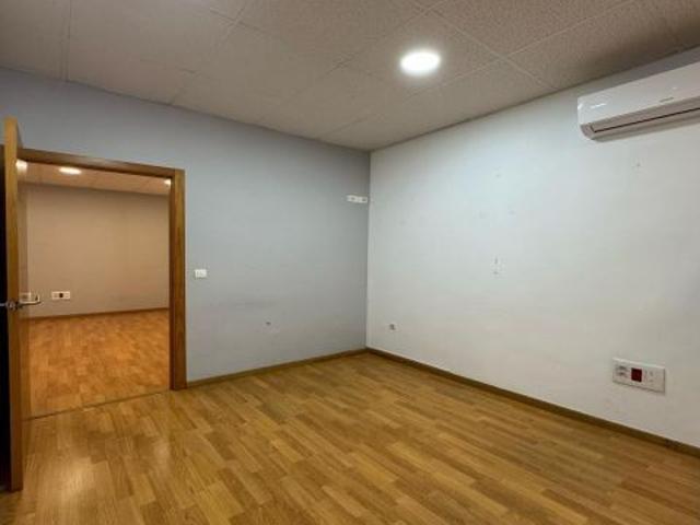 Local Comercial en alquiler en Sevilla, Huerta de Santa Teresa
