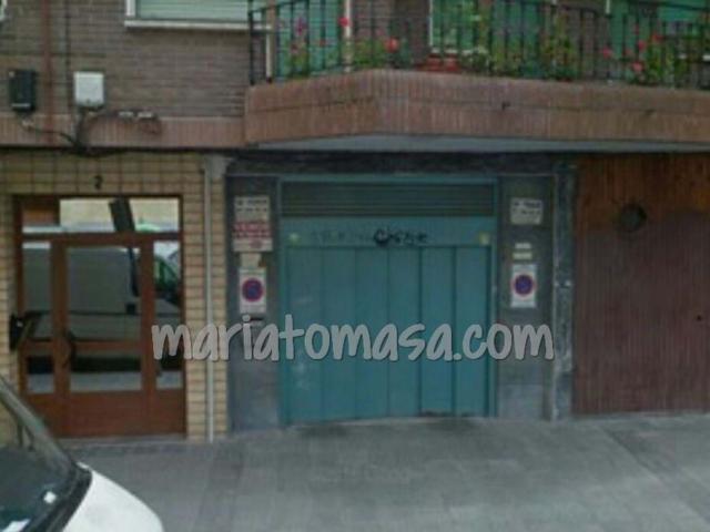 Garaje en venta en Arizgoiti, Basauri