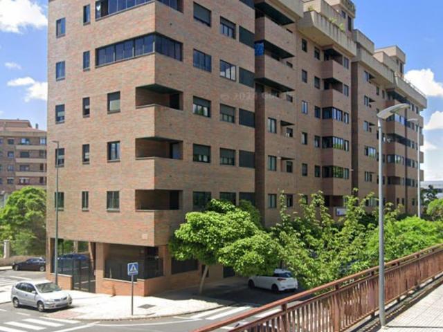Garaje en venta en Margallo, Cáceres