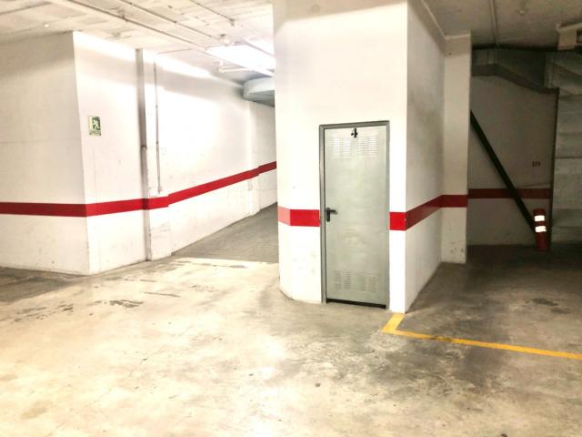 Garaje en venta en Villafranquesa, l'Alacantí