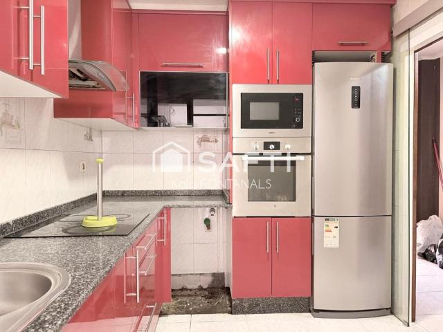 Apartamento en venta en Teis, Vigo