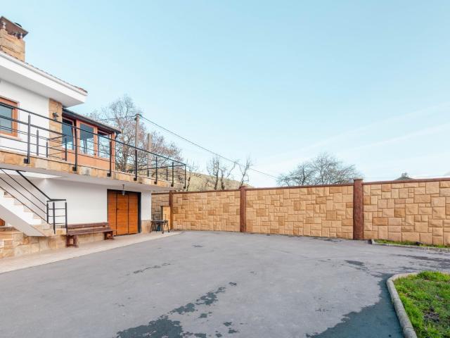 Casa en venta en Sariego, Asturias