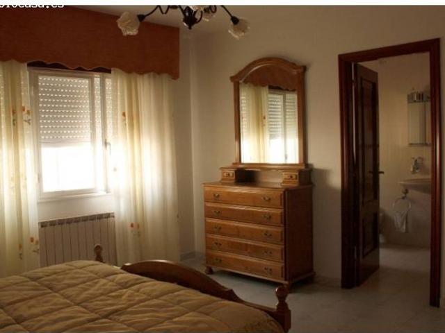 Casa en venta en Boiro, Rosomil