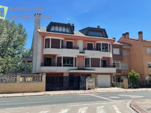 Casa en venta en Briviesca, Castilla y León