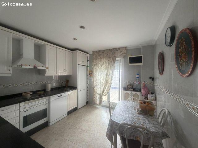 Casa en venta en Los Fratres, Cáceres