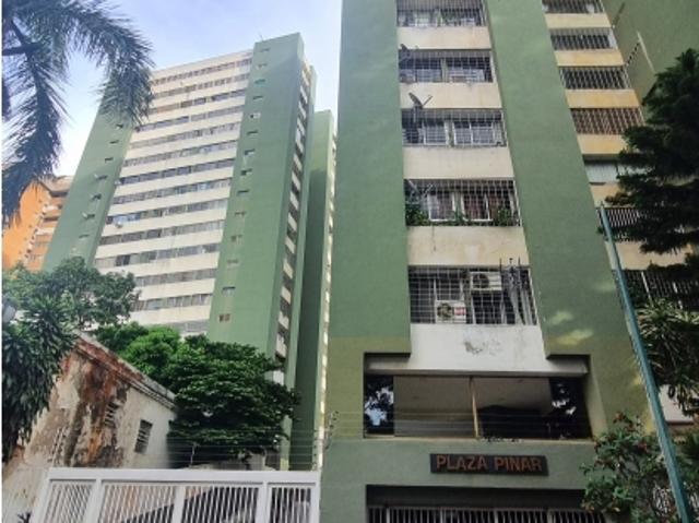 Apartamento en venta en El Pinar, Caracas