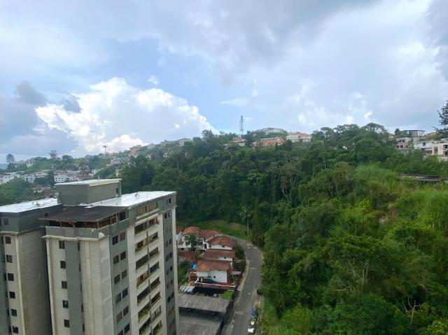 Apartamento en alquiler en San Antonio De Los Altos, Miranda