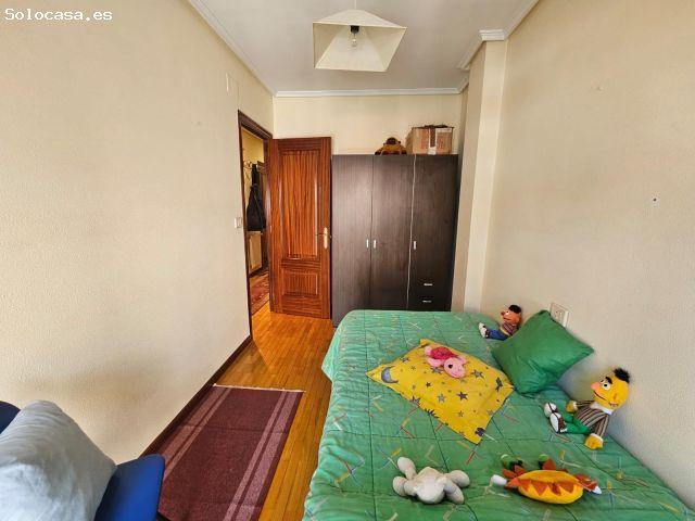 Piso en venta en O Vinteún, Ourense