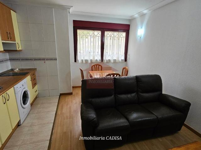 Piso en alquiler en Capuchinos, Salamanca