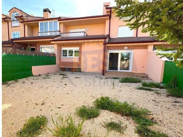 Casa en venta en La Lastrilla, El Sotillo