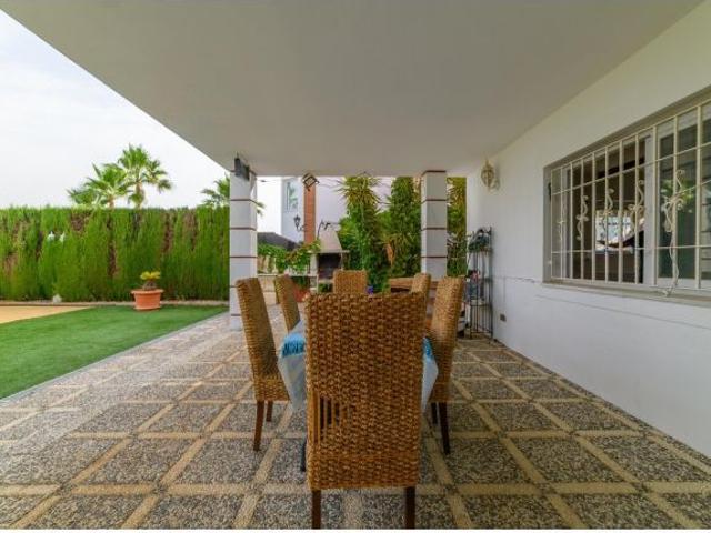 Casa en venta en Los Llanos, Monachil