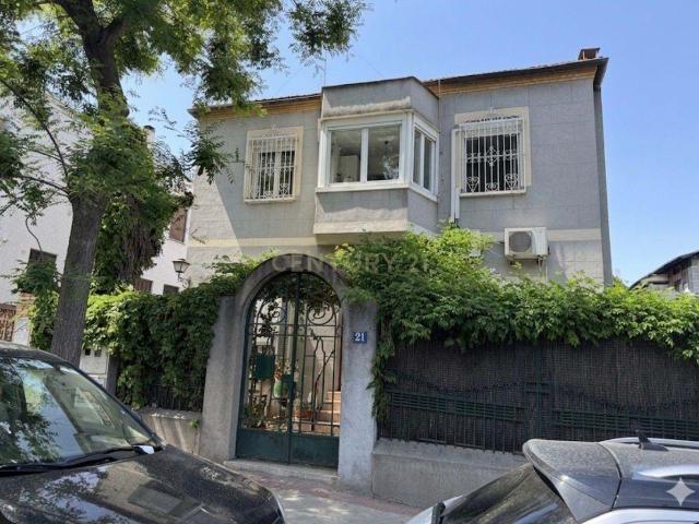 Casa en venta en Retiro, Madrid