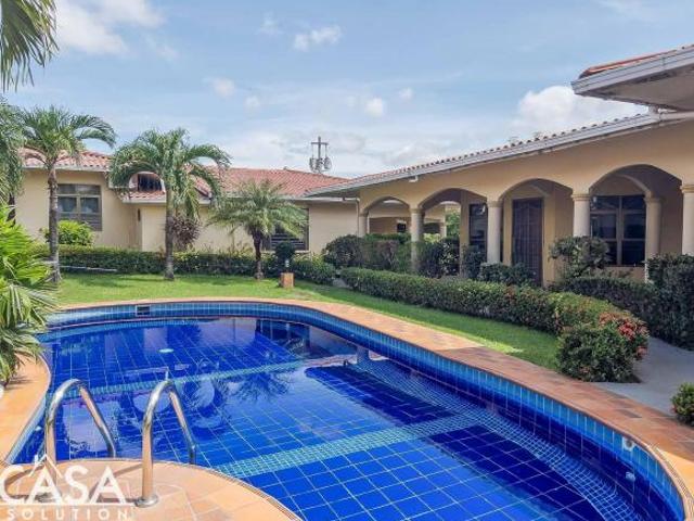Amplio Condominio En Venta O Alquiler En Cuesta Del Sol, David, Chiriquí