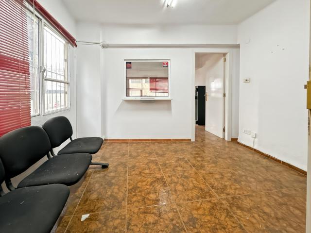 Oficina en venta en la Plana Alta, Valencia