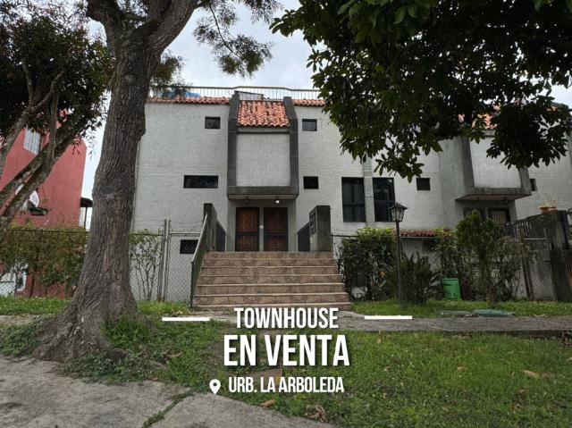 Casa en venta en Francisco Linares Alcántara, Miranda