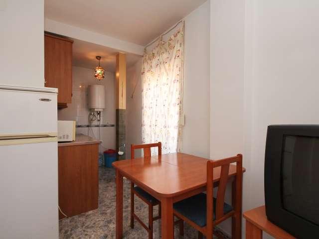 Estudio en alquiler en Granada, Centro - Sagrario