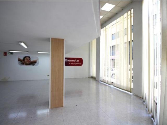 Local Comercial en alquiler en División Azul, Alacant / Alicante