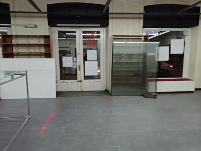 Local Comercial en alquiler en Plaza España, Valladolid