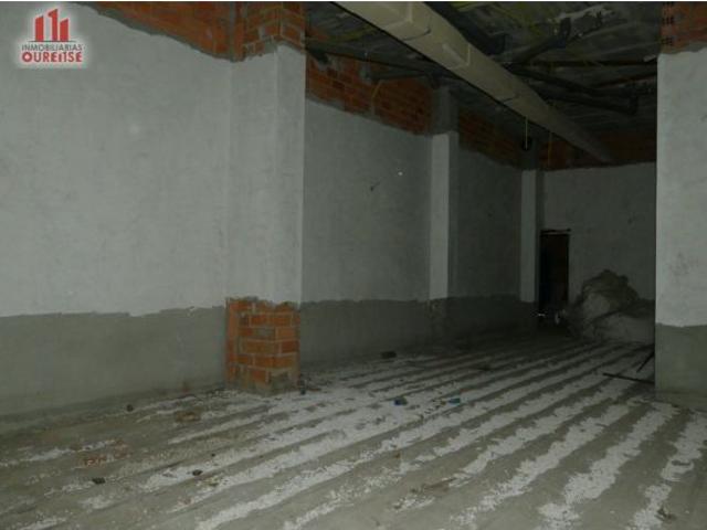 Local Comercial en venta en Os Coiñás, Ourense