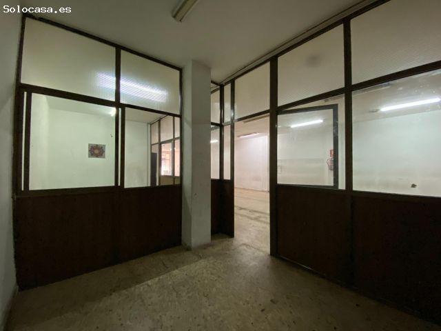 Local Comercial en venta en Delicias, Zaragoza