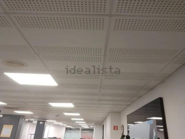 Local Comercial en alquiler en Eixample, Barcelonès
