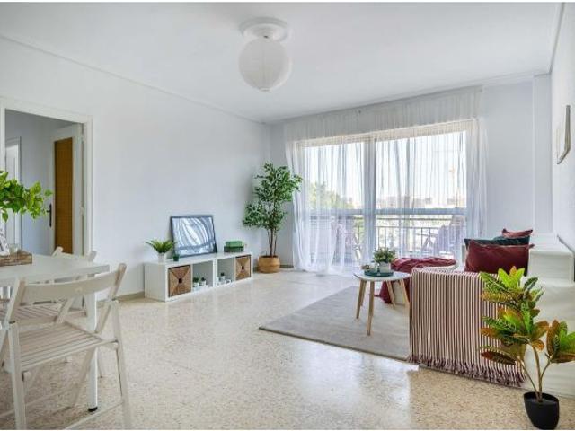 Piso en venta en San Pablo-Santa Justa, Sevilla