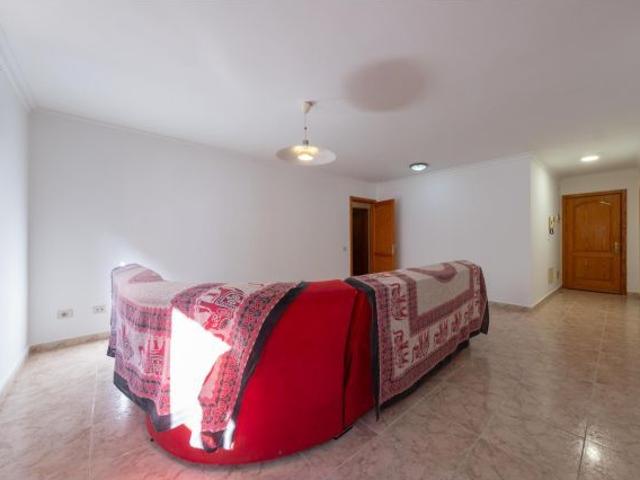Piso en venta en Lomo de la Herradura, Telde