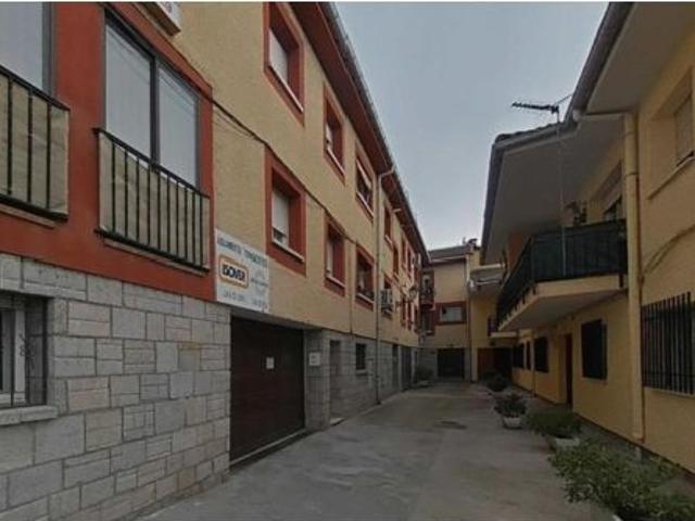 Piso en venta en Valdemorillo, Madrid