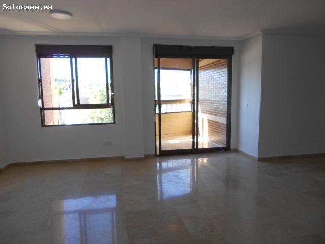 Piso en alquiler en Santiago y Zaraiche, Área Metropolitana de Murcia