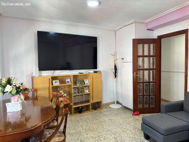 Piso en venta en La Almozara, Zaragoza