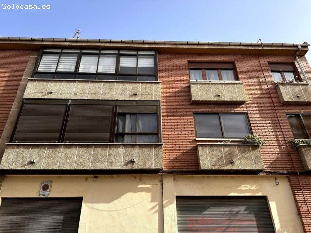 Piso en venta en Armunia, León
