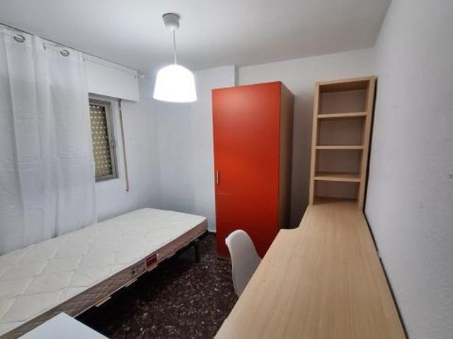 Piso en alquiler en Peñamefecit, Jaén