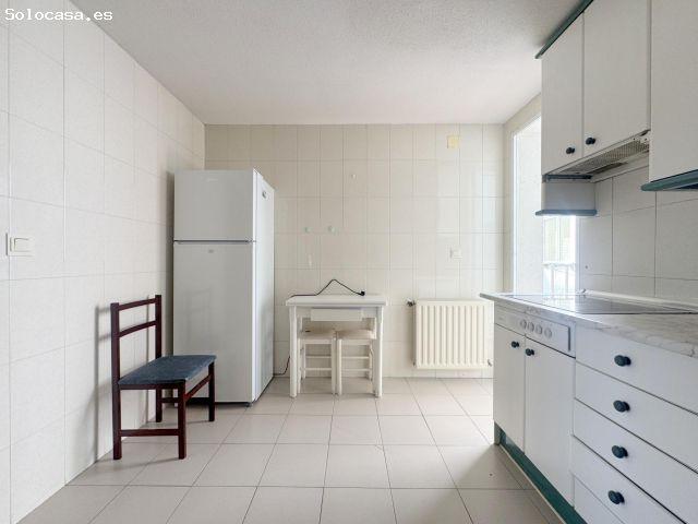 Piso en venta en Ávila, Castilla y León