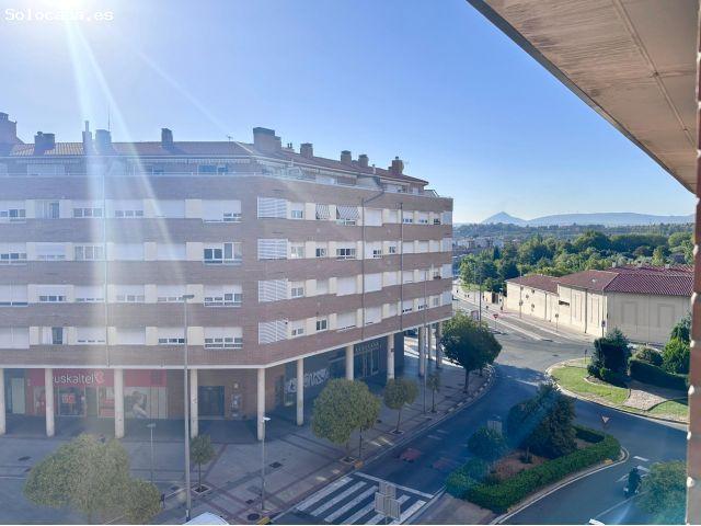 Piso en venta en Chantrea, Iruñerria
